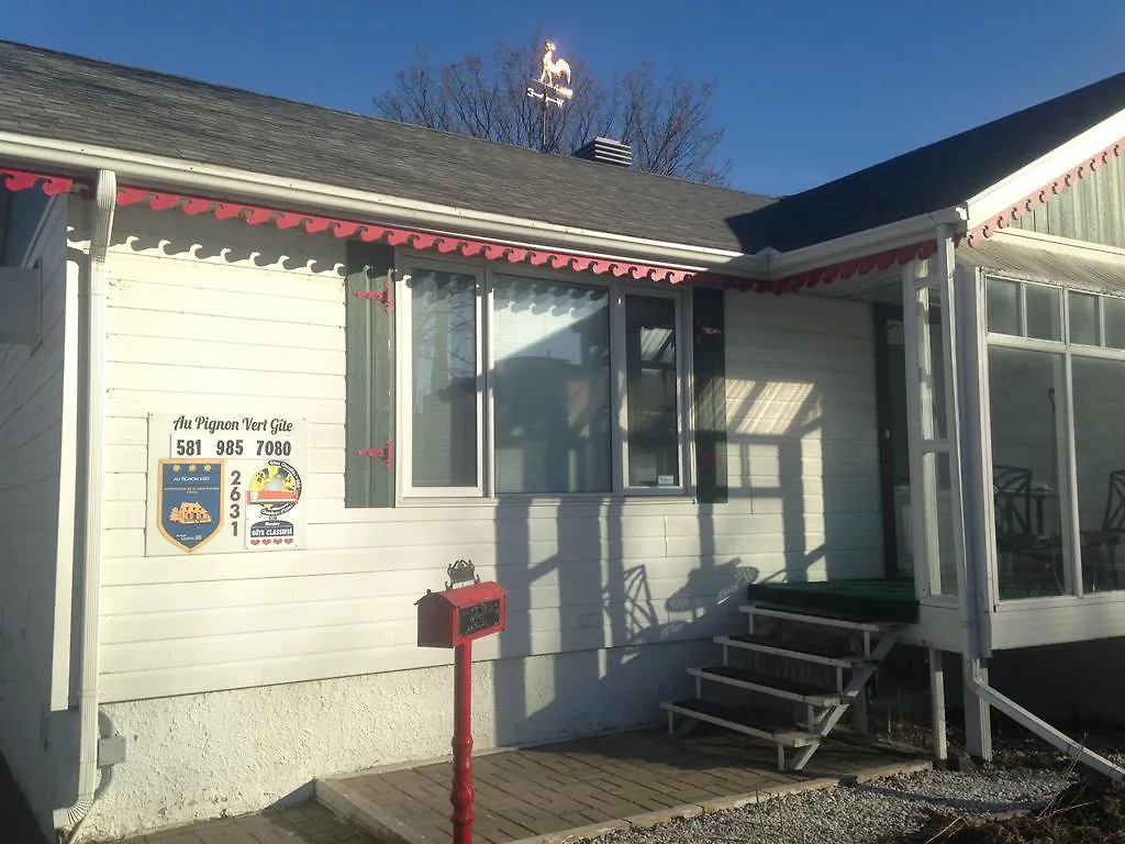 *** Bed & Breakfast Gite Au Pignon Vert Ste-Foy Quebec City Canada